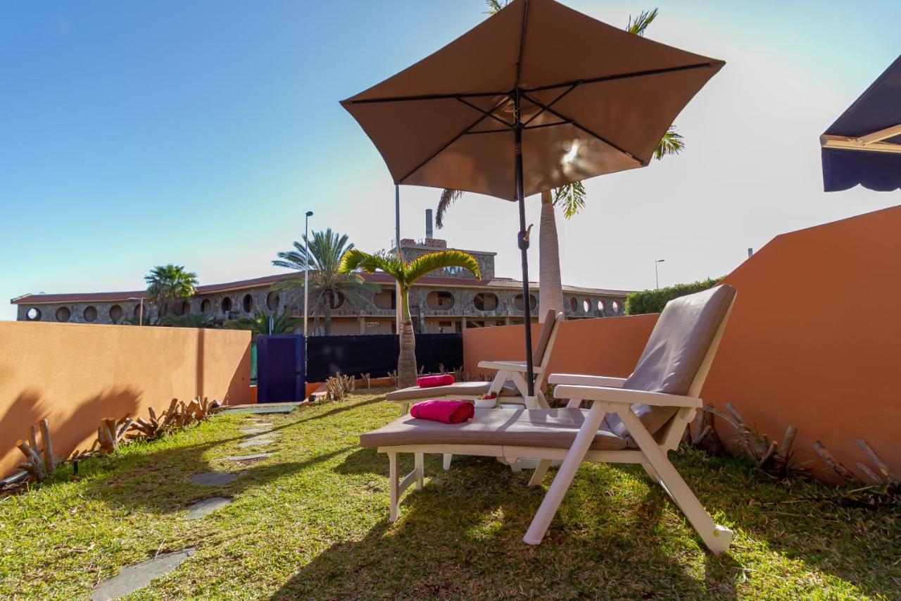 Duplex With Free Wifi And Private Garden Meloneras