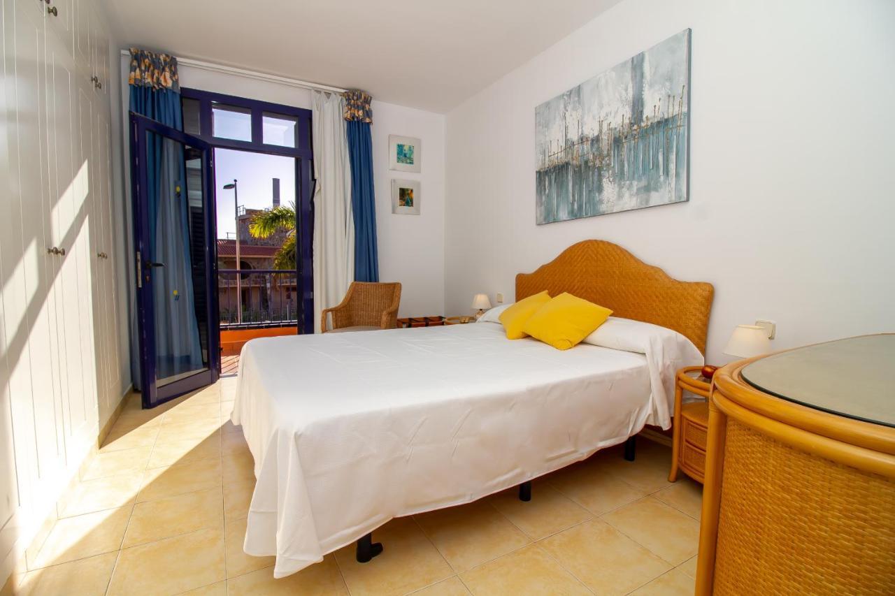 Duplex With Free Wifi And Private Garden Meloneras